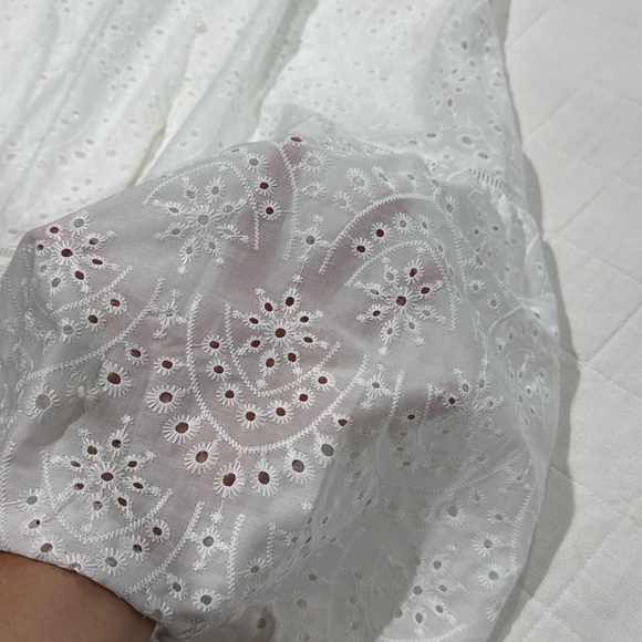 Beautiful Maxi Dress - Picture 10 of 12